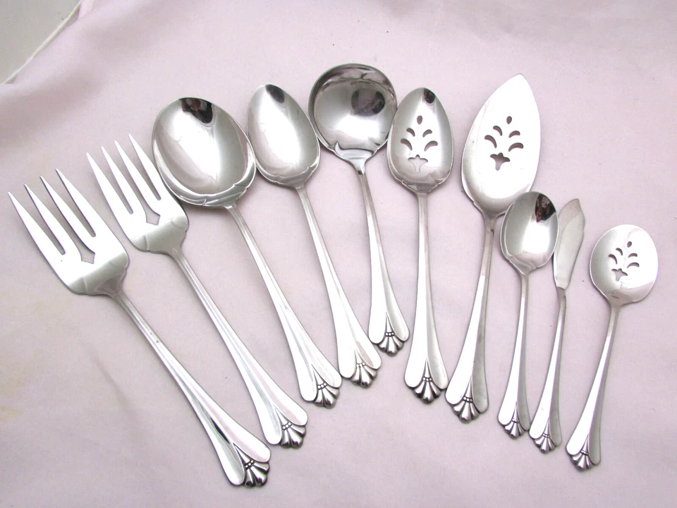 Oneida Community Stainless Royal Flute 10 piece serving set - Image 2 of 3