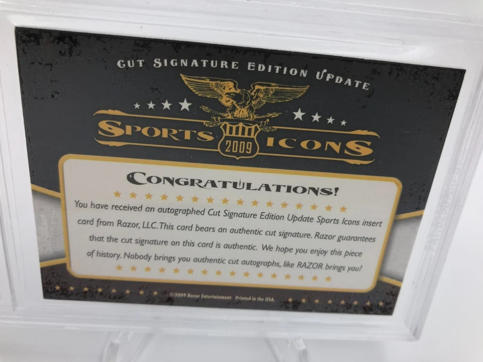 CARL LEWIS RARE AUTO Card 2009 Razor CUT SIGNATURE Icons USA OLYMPIC GOLD MEDAL - Image 4 of 4