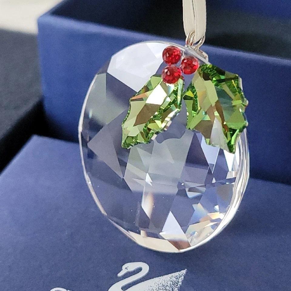 Swarovski Crystal Ornament Holly With Box Clear Green Red Excellent Condition - Image 3 of 4