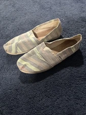 Tom’s Shoes Women’s 11