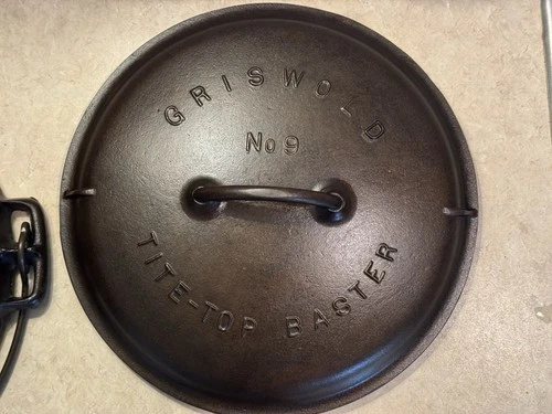 Griswold Slant No. 9 Cast Iron Tite-Top Baster  Lid & Base, Trivet-  Dutch Oven