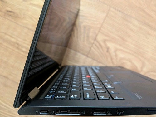 Lenovo ThinkPad X13 Yoga Core i5 10210U 2.11GHz 8GB RAM 128GB 13.3" 2En1 774 - Imagen 8 de 10