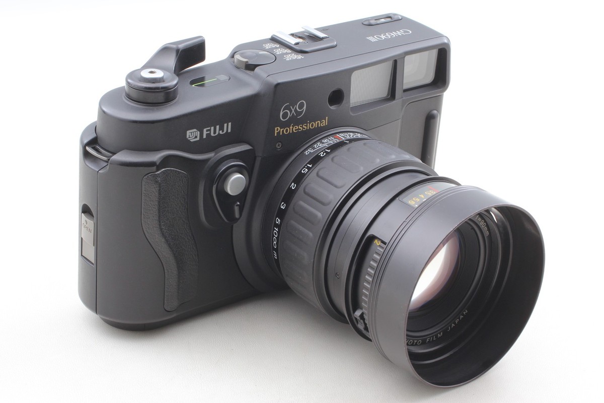 N MINT] Fuji Fujifilm GW690III 90mm f/3.5 Medium Format Film