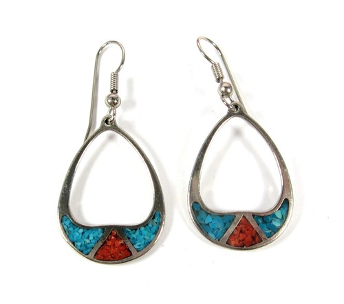TEARDROP TURQUOISE & CORAL CHIPS Vintage PIERCED EARRINGS Slivertone 1.75" - Picture 4 of 10