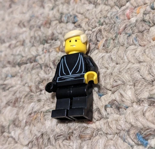 LEGO LUKE SKYWALKER JEDI KNIGHT 7201 FINAL DUEL II STAR WARS MINIFIGURE