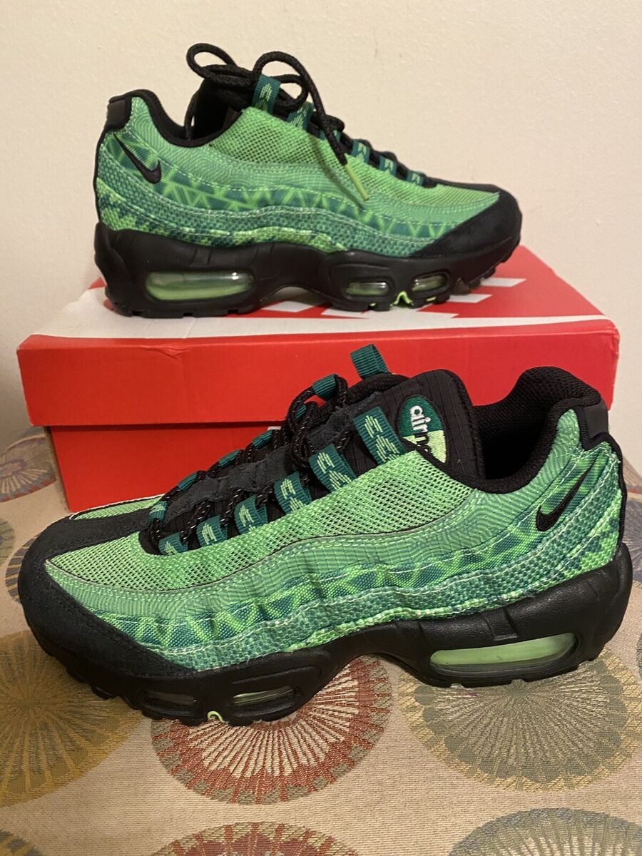 Nike Airmax 95 “naija” Team Nigeria Green NEW with Box GS Nike Airmax 95 “naija” Team Nigeria Green NEW with Box GS
