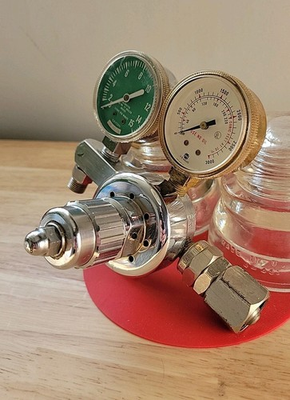 #ad Hudson Medical Oxygen Valve Pressure Regulator Vintage Welding Work Shop Etc $22.99