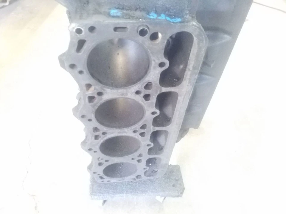 7.3L Bare Engine Cylinder Block | Fits 1997-2003 Ford F250 F350 F450 F550 - Image 3 of 4