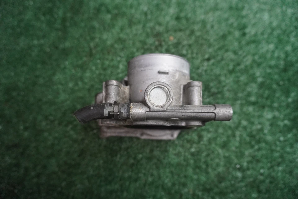 MAZDA 5 2009 2010 2011 2012 2,3 L cuerpo del acelerador del motor fabricante original 116 k millas L3R413640 Foto 3 de 4