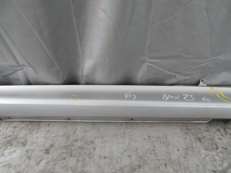 BMW Z3 1997-2002 LADO IZQUIERDO PANEL BASCULANTE INFERIOR MOLDURA FALDÓN CUBIERTA OEM Foto 4 de 4