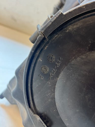 LUFTFILTERKASTEN DIESEL 1093733s01 Ford Focus +D 2.0L 110kW/150 S9E0B1093733S01 - Picture 6 of 19