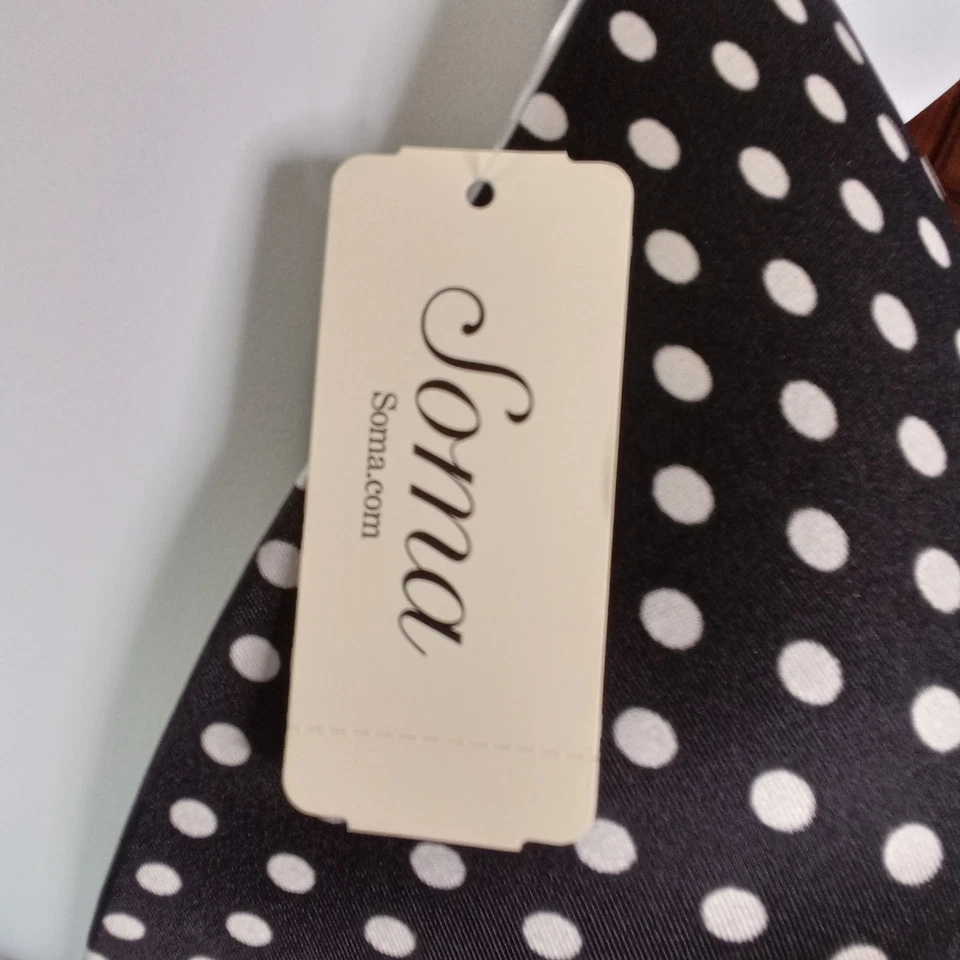 Sujetador Soma Nuevo con Etiquetas Vanishing Back Cobertura Completa Cierre Frontal 42D Lunares 071701 $58 Foto 3 de 4