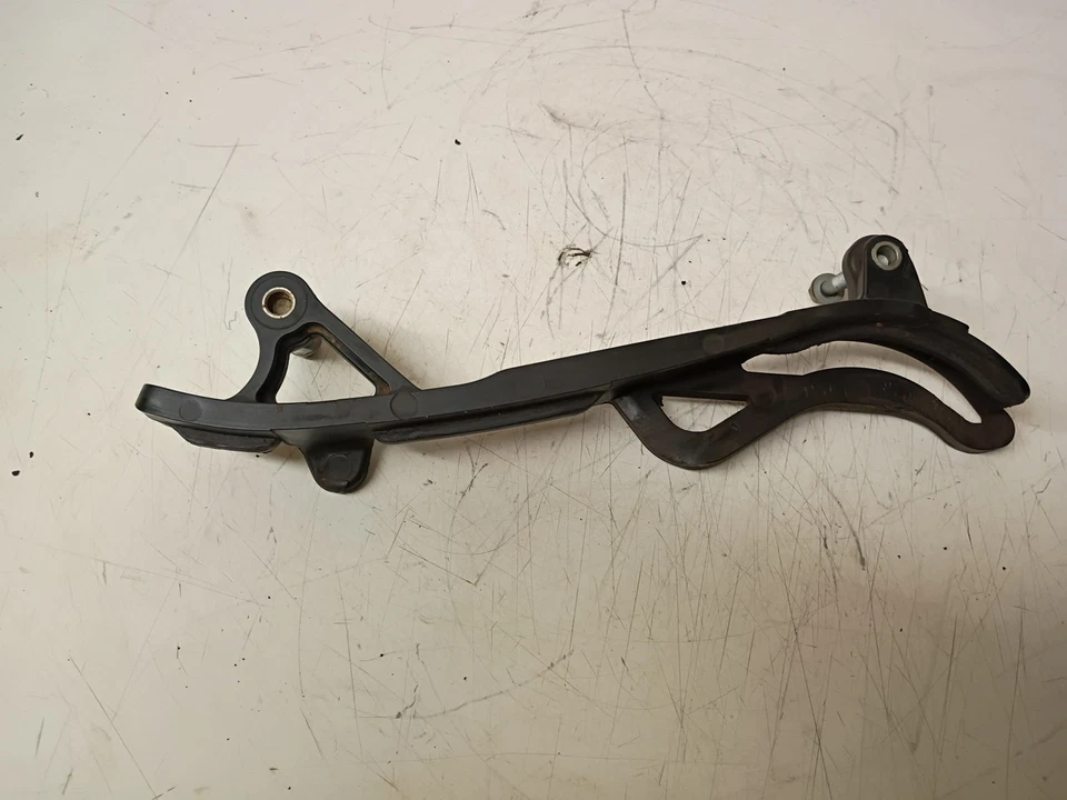 Deslizante de cadena cubierta de piñón superior KTM 450 SXF 2016-2022 79403096010 Foto 2 de 4