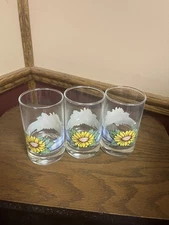 set of 3 vintage crisa corelle sunflowers 6 oz juice glasses 4 iches tall