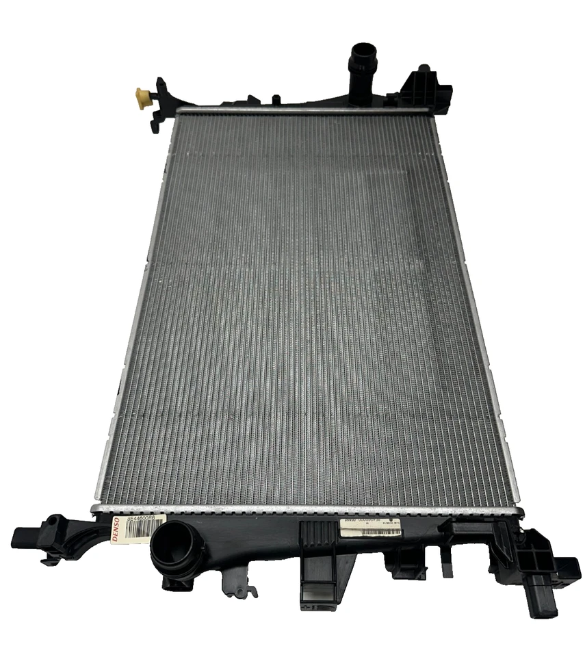 Radiador de aluminio OEM para Jeep Renegade Fiat 500X 2015-2018 1,4 L 68260453AA Foto 2 de 4