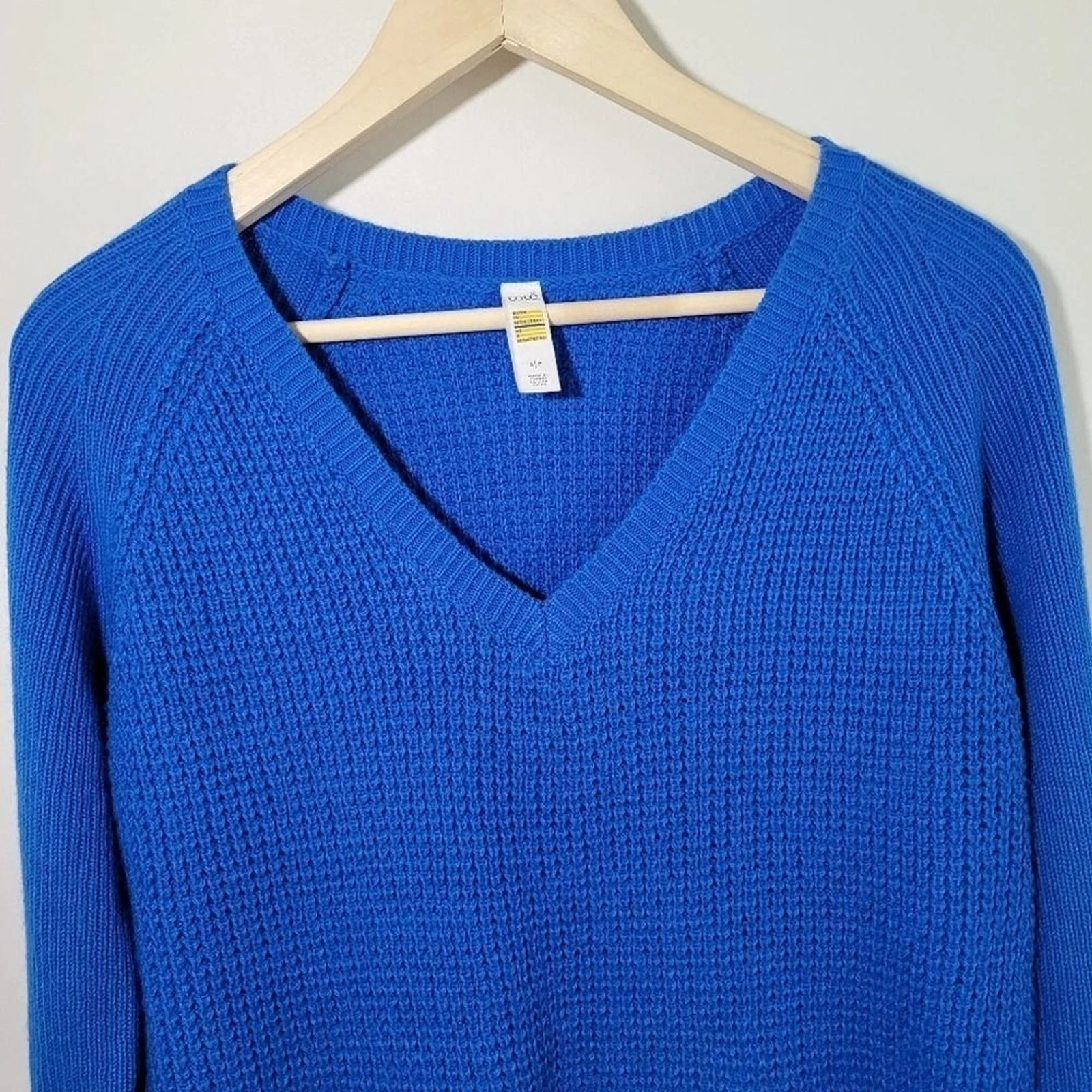 lole royal wool blend cable knit oversized sweater