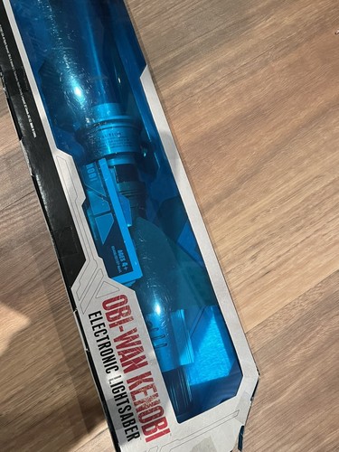 Star Wars Obi-Wan Kenobi Electronic lightsaber - Picture 3 of 3