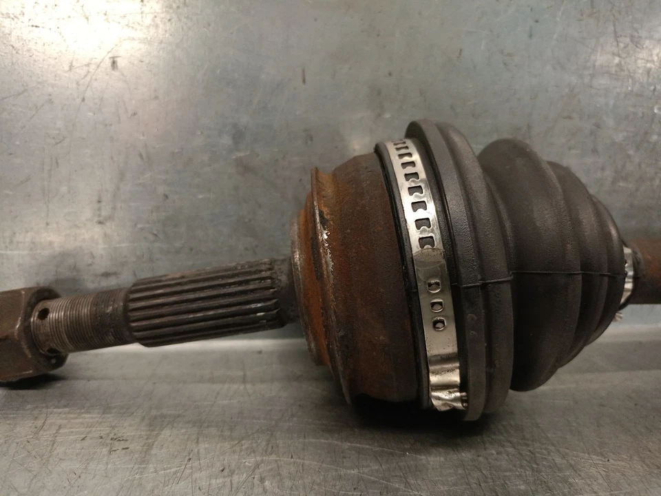 374178 TRANSMISSION AVANT GAUCHE / 374178 / 5528958 POUR OPEL ASTRA F SEDAN T92 - Photo 2/4