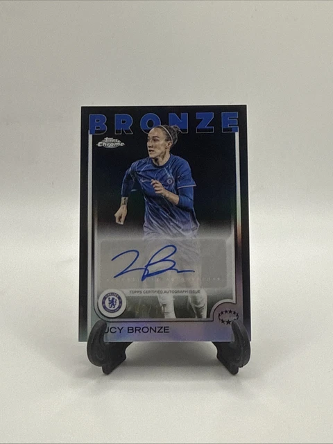 2023-25 Women’s UEFA Lucy Bronze Black Refractor Auto 2/10