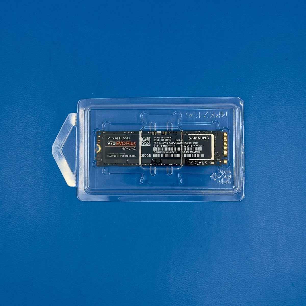 Samsung 500 GB Storage Capacity NVME Solid State Drives for sale