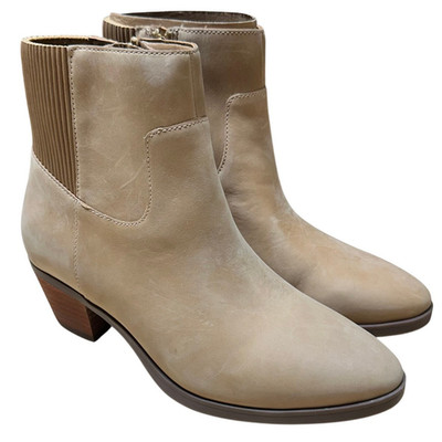 Vionic I2042 Shantelle Side Zip Waterproof Wheat Women's Size 6 New in Box