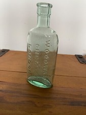 RARE ANTIQUE WOODWARD CHEMIST LONDON APOTHECARY GLASS BOTTLE  (23)