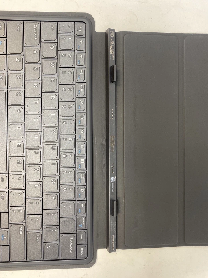 Dell Venue Slim Tablet Keyboard Cover K11A K11A001 - Image 3 of 4