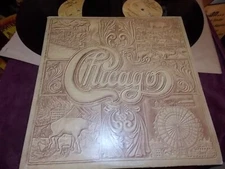 CHICAGO VII LP  32810   VG+/VG+  1974