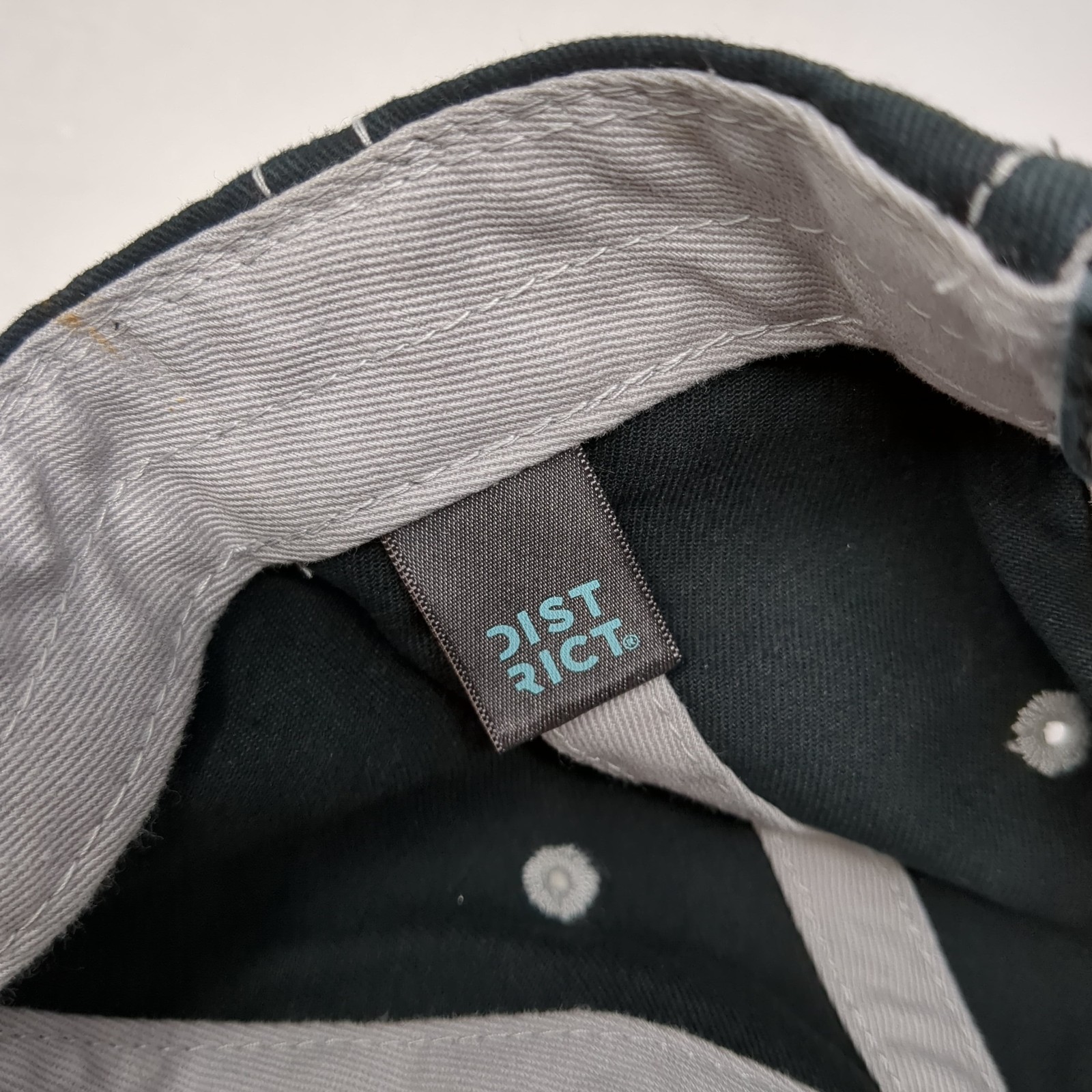 H&M Custom Strapback Hat Solid Black One Size Emb… - image 9