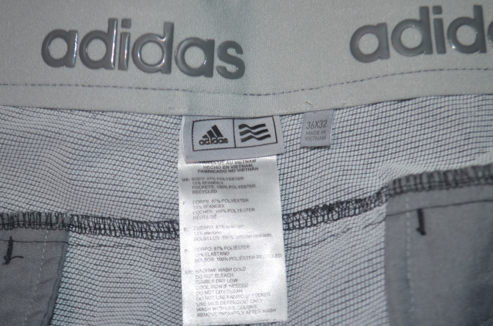 ADIDAS Ultimate Fall Weight Performance Stretch G… - image 3