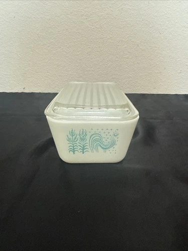 Pyrex 0502 Butterprint Amish Refrigerator Dish +Cover Glass Vintage 1 1/2 Pt USA