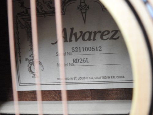 Alvarez RD26 Left Hand W/ Bag Natural Gloss - Picture 3 of 7
