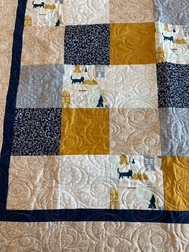 Autumn Country Crafts Blue Gold Cats Handmade Baby Quilt 35'' x 40'' - Picture 2 of 9