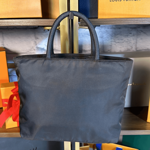 Authentic Prada bag - 第 2/9 張圖片
