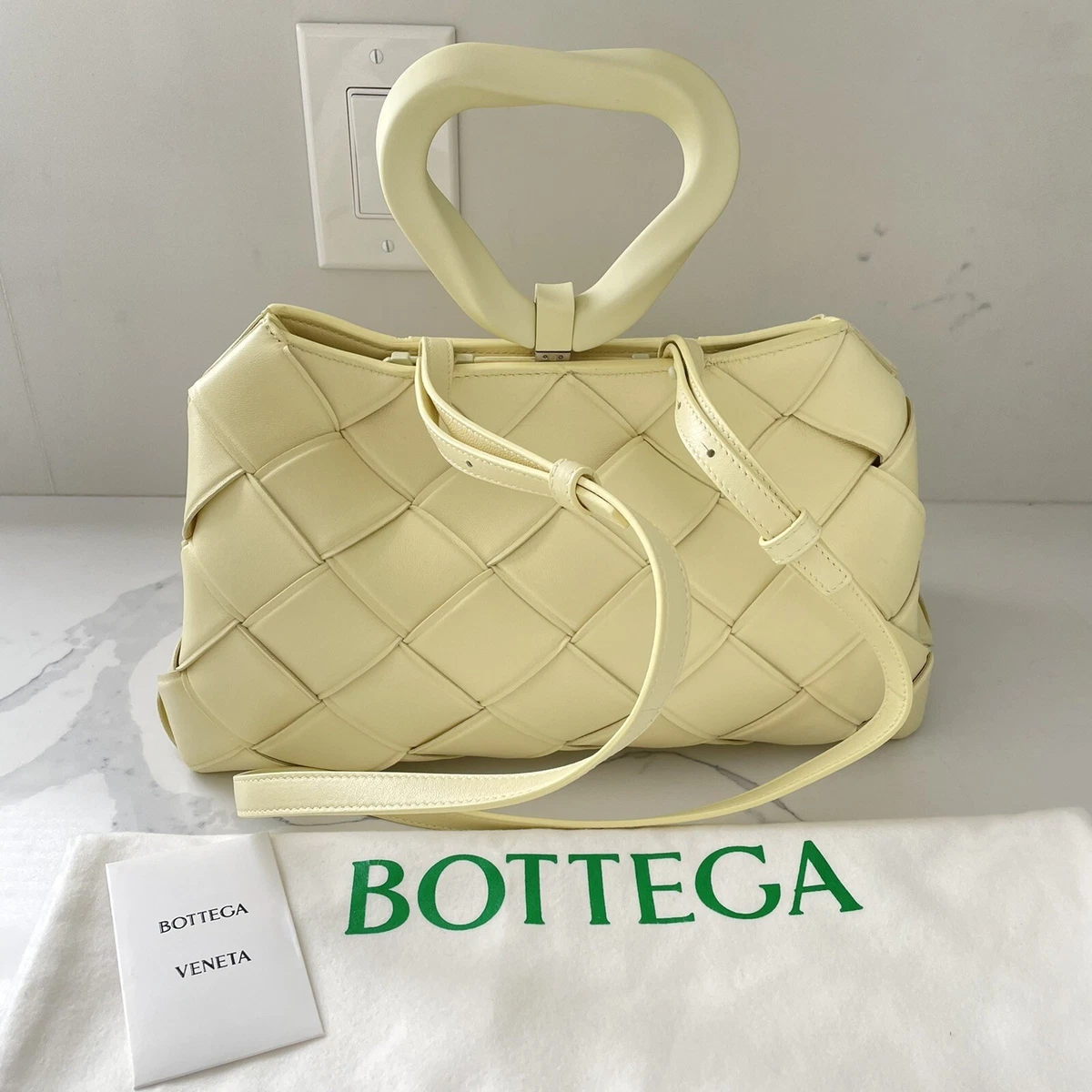 Bottega Veneta Grasp Intrecciato Twist Top Handle Bag Yellow Shoulder Strap  NEW