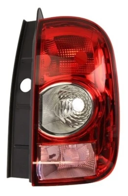LAMPE FEU ARRIERE DROITE POUR DACIA DUSTER 04.2010-09.2013 ' - Photo 1/2