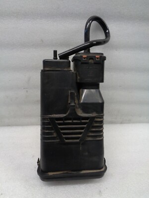 2005-2015 Mercedes-Benz Fuel Vapor Charcoal Canister | AK2204418