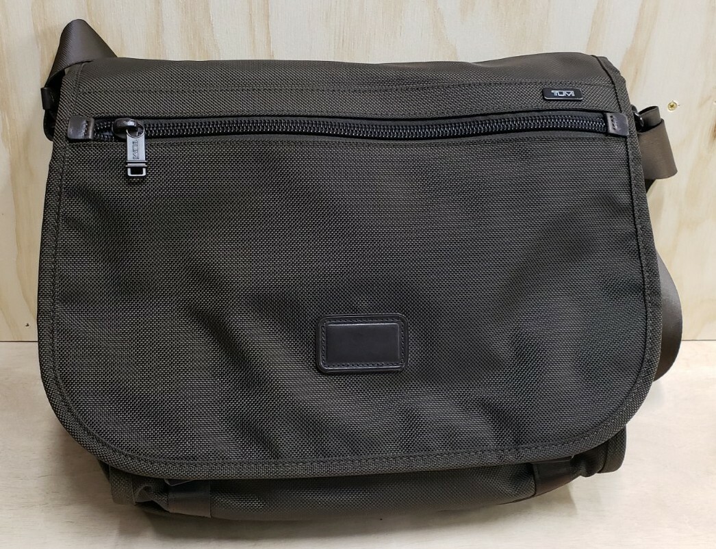 TUMI Alpha 22171 BH Flap Laptop Briefcase Messenger Bag