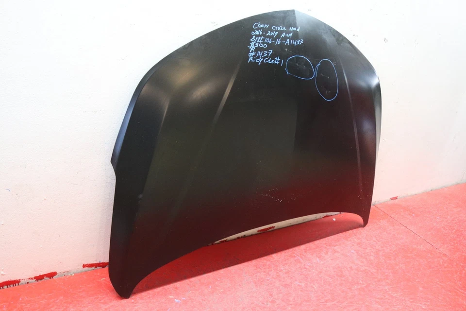 2016 2017 2018 2019 CHEVROLET CRUZE FRONT HOOD Foto 2 de 4