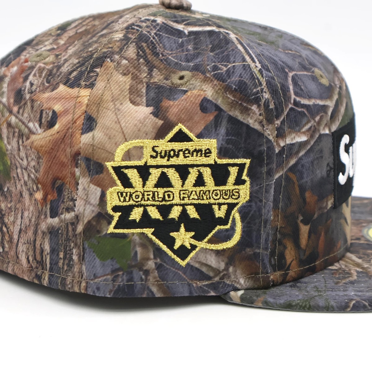 Supreme Championship Box Logo New Era TrueTimber Kanati Camo