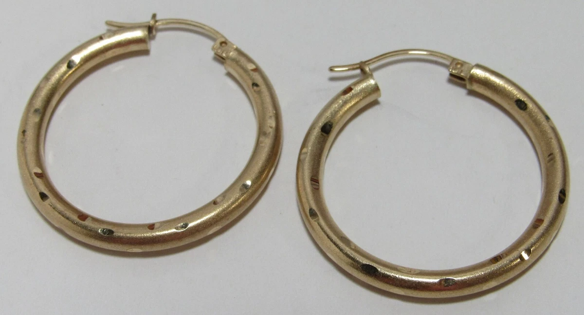 AAJ 10k Yellow Gold 1 1 8