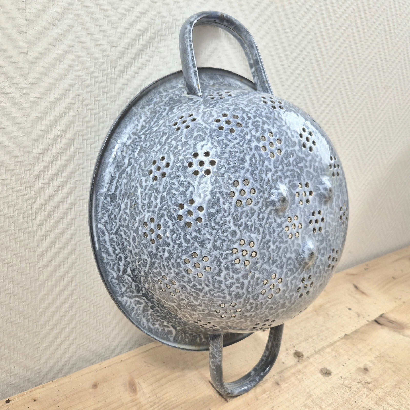 VINTAGE Dutch COLANDER Enamel Gray Enamelware Graniteware