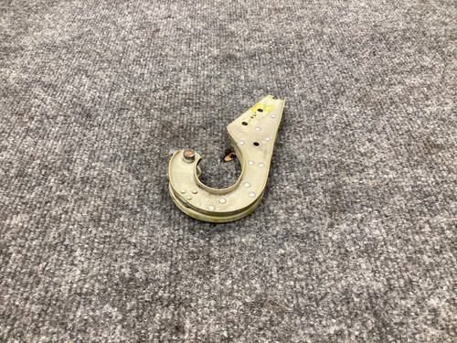 Piper Cheyenne PA31T Hinge Assembly | 46083-00 (21) - Picture 2 of 3