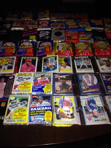 Awesome Lot 750 Unopened Old Vintage Multi Sport Cards in Wax Cello Rack Packs