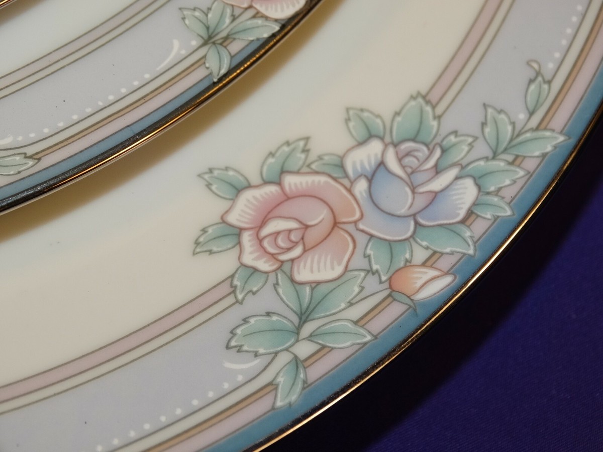 5 PC PLACE SETTING NORITAKE BONE CHINA LANCASHIRE 3883 DINNERWARE