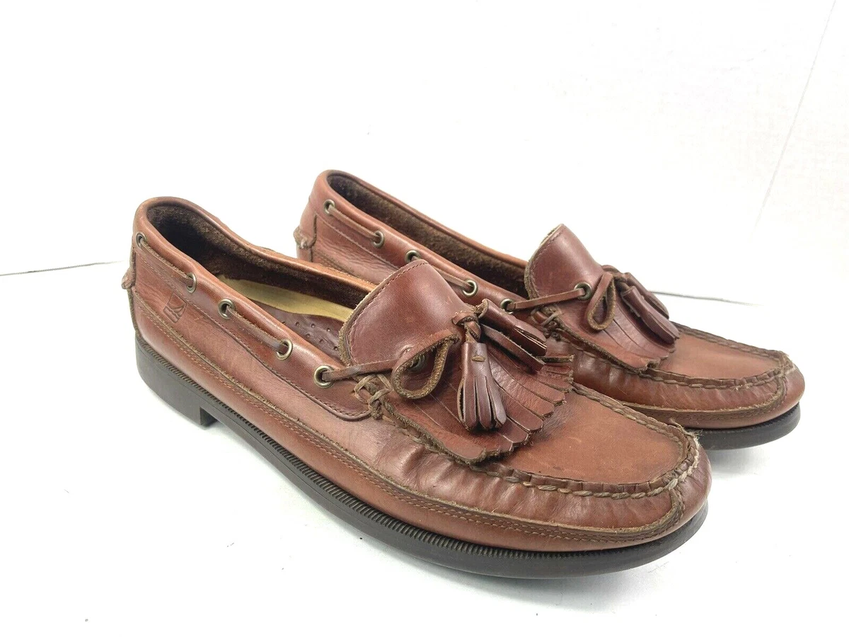 Sperry kiltie shop tassel loafer
