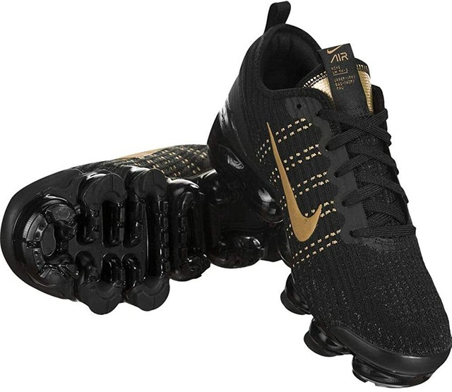 vapormax flyknit black gold