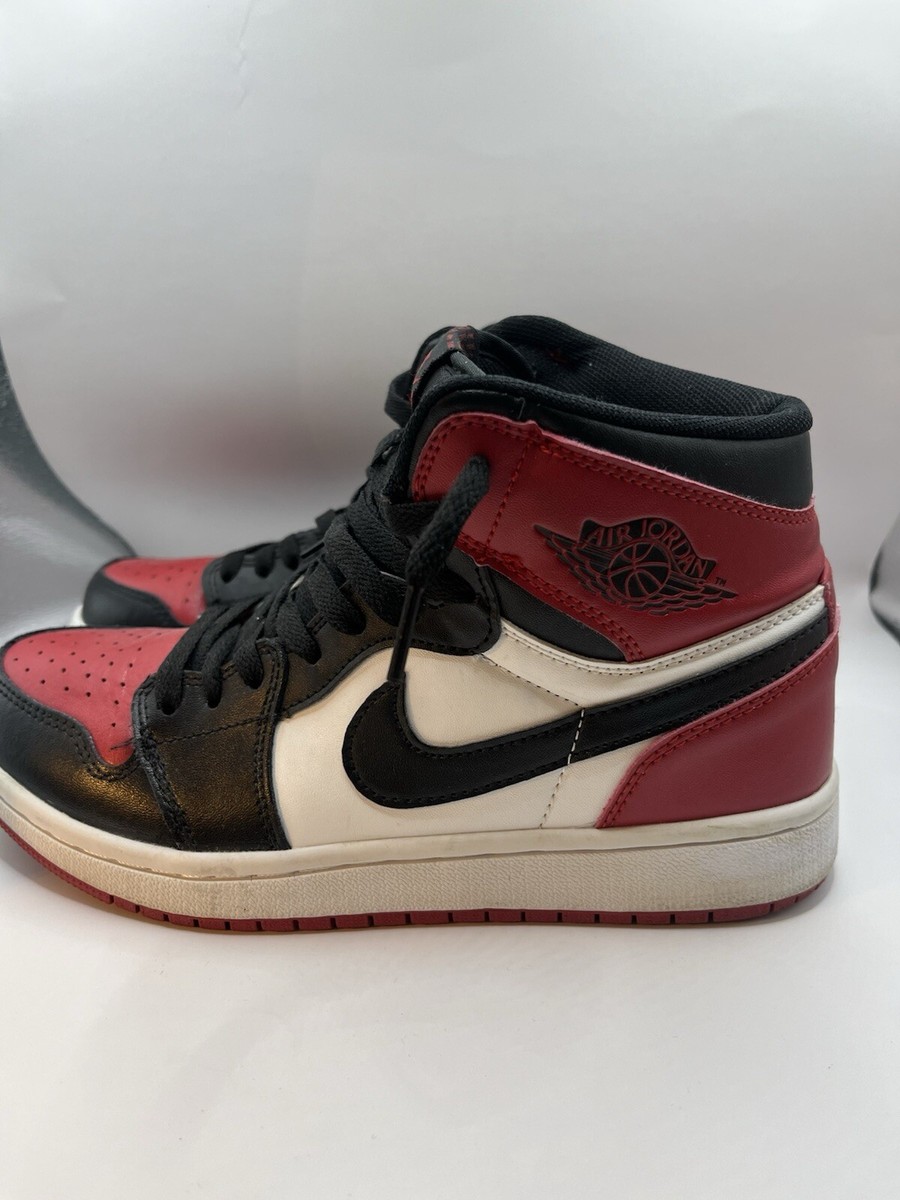 Jordan 1 Retro OG High Bred Toe Size 7 NO BOX Used Jordan 1 Retro OG High Bred Toe Size 7 NO BOX Used