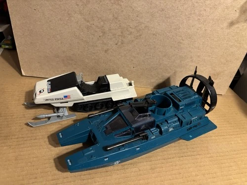 Vintage GI Joe Cobra Water Moccasin & Polar Battle Bear.  Read. See