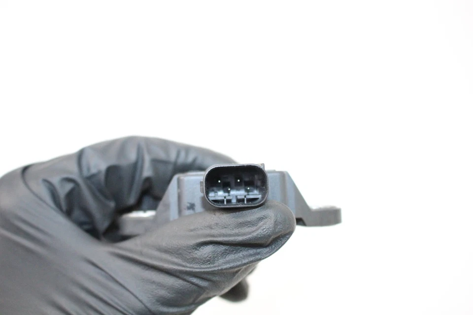 Ducati Monster 1200s 2018 18 sensor de ángulo de inclinación sobre banco Foto 2 de 4